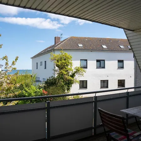 Kristin Og Lägenhet *