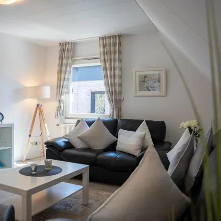 Lägenhet Kristin Og *