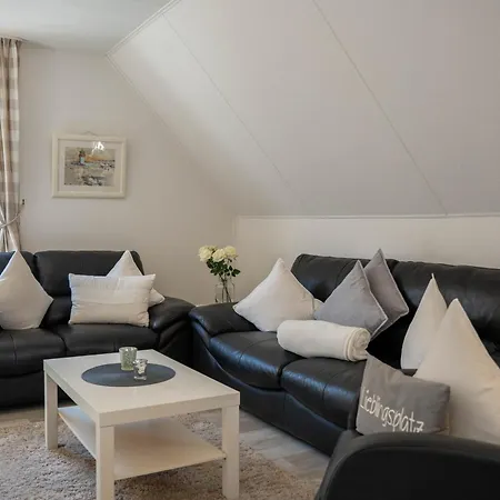 Kristin Og Lägenhet *